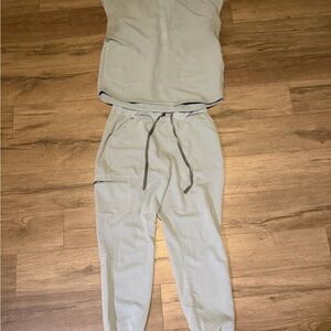 Figs Women's Dusty Blue Jogger Scrubs Set